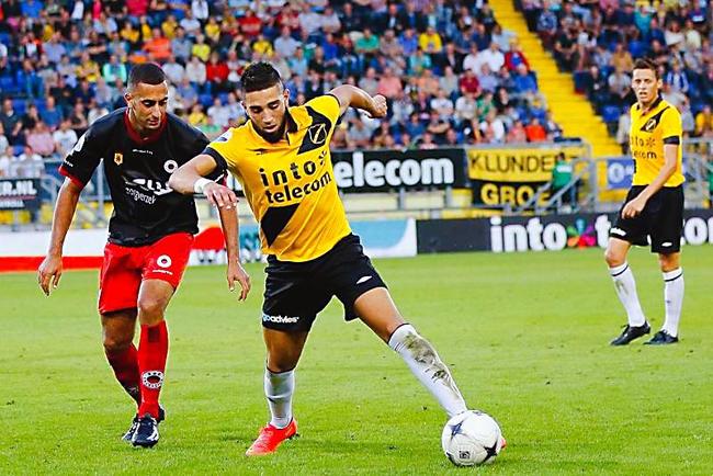 勒这两名前 勒这两名前